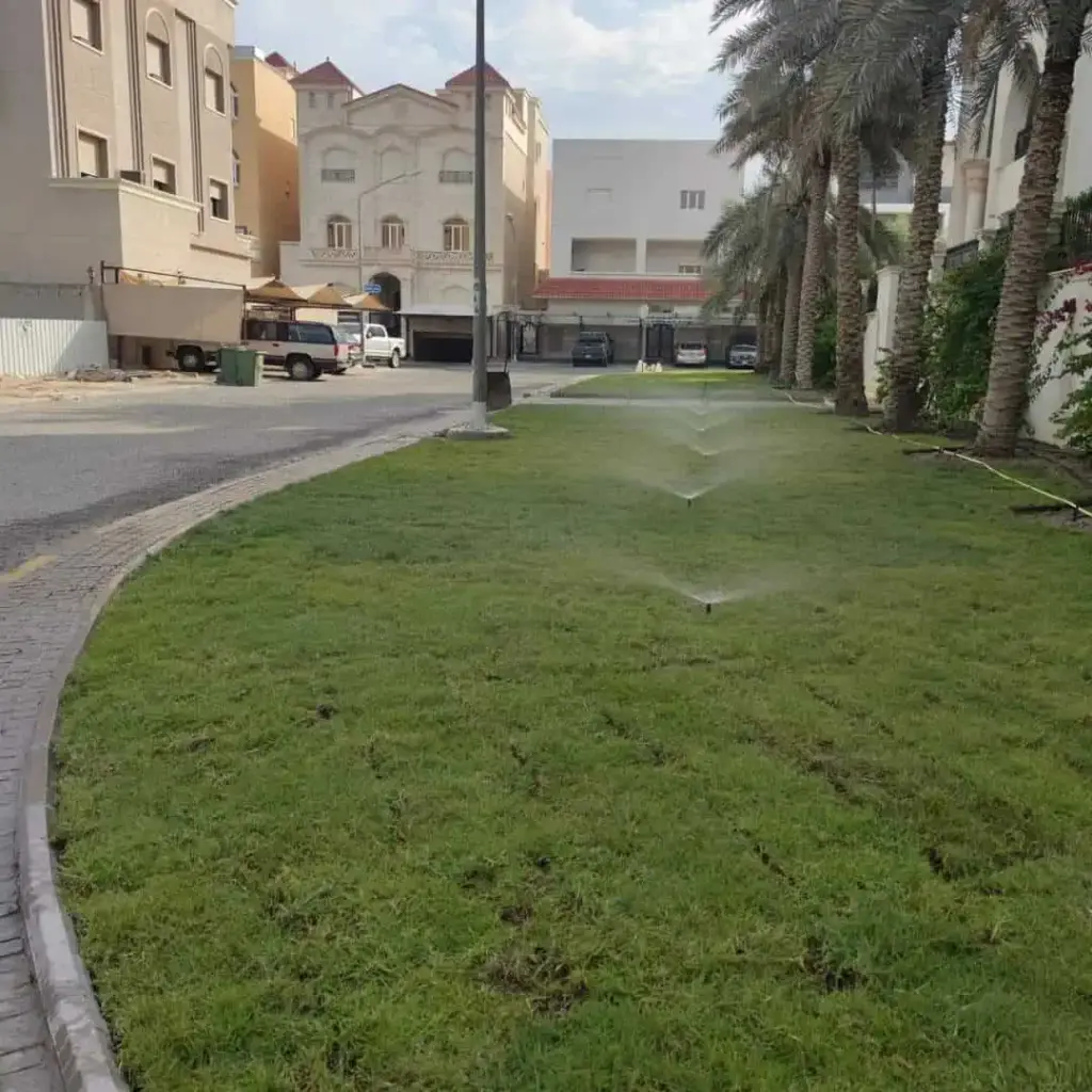 تنسيق حدائق الكويت 28 قص زرع 1